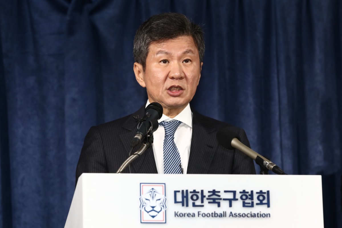 정몽규 대한축구협회장, AFC 집행위원 선출…임기는 2027년까지｜동아일보